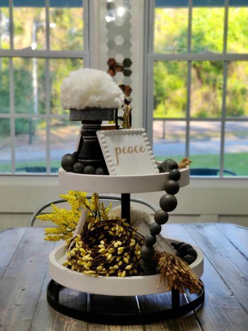 Honeycomb Gem, Beautifully Designed & Near Downtown Thomasville Eksteriør bilde