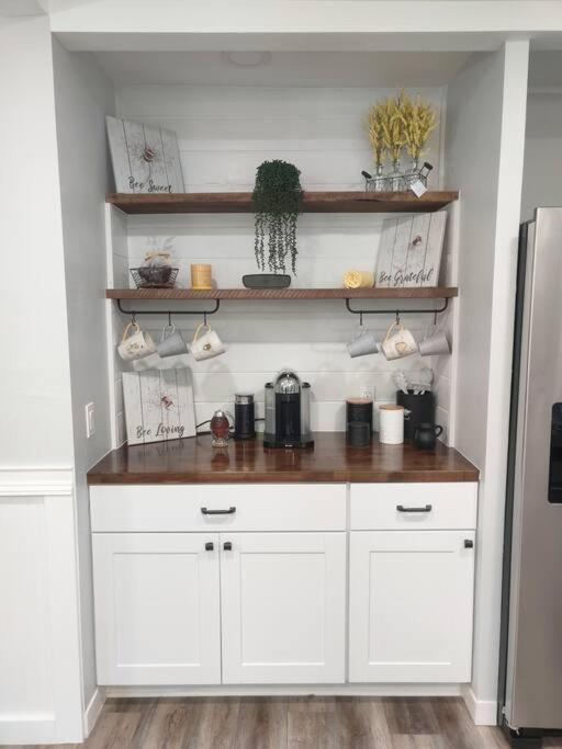 Honeycomb Gem, Beautifully Designed & Near Downtown Thomasville Eksteriør bilde